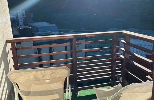 Val Claret Appartement | 3-room renovated S/W, 2 balconies, wifi, shops