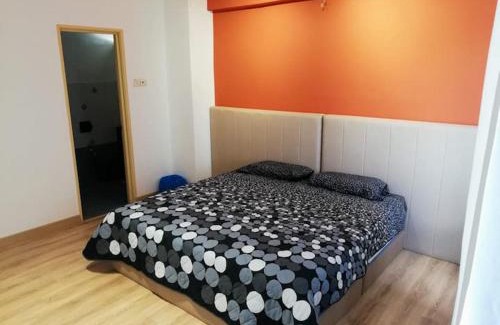Bandar Tun Razak Appartement | 3 Rooms 10 pax VKA near LRT Axiata Bkt-Jalil IMU APU