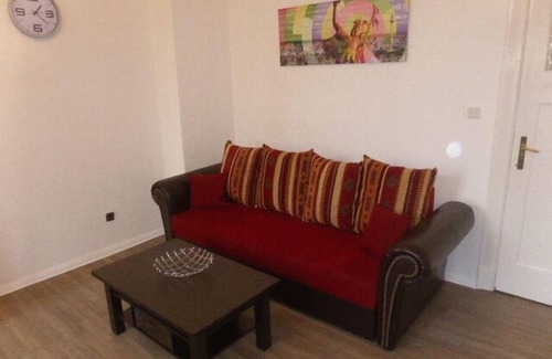 Lichterfelde Appartement | 3 chambres, meublées à 7 personnes, de luxe, "Dahlia"