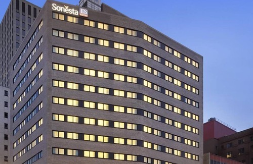 Central Business District Appartement | 3 Spacious Spaces! Family Break. Great Downtown Base near Lafayette Square
