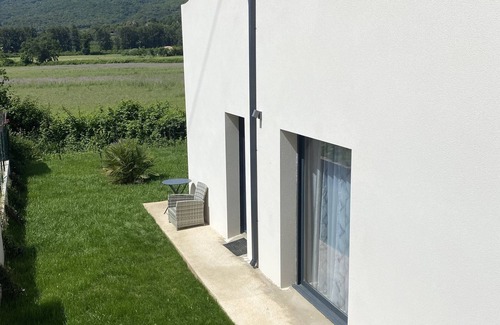 San-Nicolao Appartement | Appartement 3 étoiles vue montagnes à 5 minutes en voiture des plages