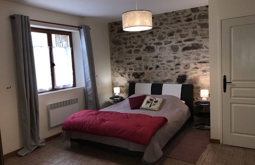 Laparrouquial Autre | Gite 3 étoiles - spacieux - calme - piscine et vue !