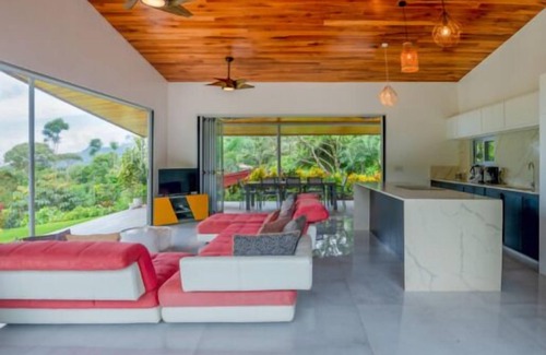 Ciudad Cortes Maison | 3 suites-Large pool-Ojochal-Private-Easy access