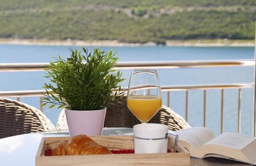 Neum Appartement | 3 Triple Room With Private Parking