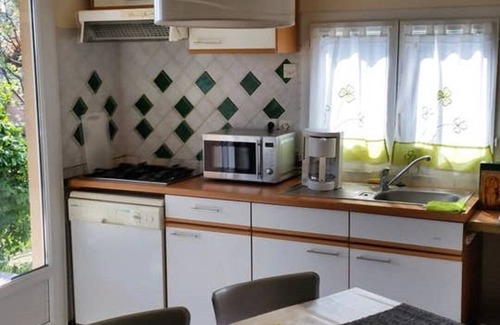 Saint-Andeol-de-Vals Maison | Domaine de 3 logements avec grande piscine au sel 12x6 - Idéal grandes familles