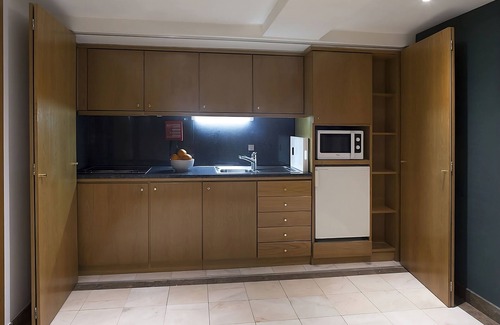 Santo Antonio Hôtel | 3 Units at Altis Suites For Big Groups, w/Kitchenettes, Pet-friendly!