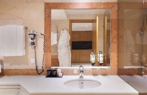 Santo Antonio Hôtel | 3 Units at Altis Suites For Big Groups, w/Kitchenettes, Pet-friendly!
