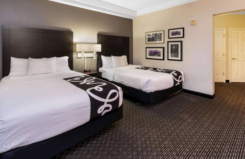 Superstition Springs Hôtel | 3 x 2 Double Beds at La Quinta Inn & Suites by Wyndham Mesa Superstition Springs
