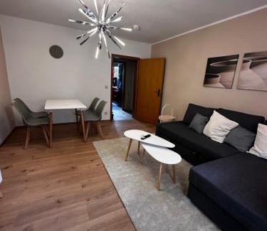 Hennickendorf Appartement | 3-Zimmer Ferienunterkunft inkl Parkplatz und Balkon, mit Nähe zum See