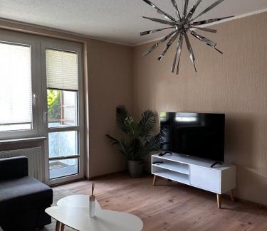 Hennickendorf Appartement | 3-Zimmer Ferienunterkunft inkl Parkplatz und Balkon, mit Nähe zum See