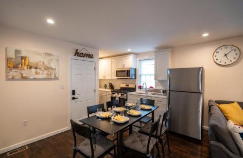 Meeting House Hill Appartement | 30-1 - 4BR Boston - Cozy Apt near Geneva Cliffs