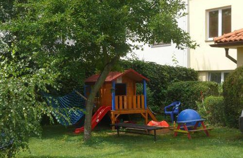 Troja Lit Et Petit-Déjeuner | 30 m² Chambre d'hôtes ∙ 3 personnes