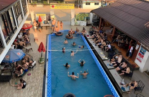 Vang Vieng Auberge | 30 m² Auberge de jeunesse ∙ 10 personnes