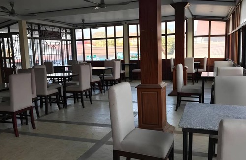 Vang Vieng Auberge | 30 m² Auberge de jeunesse ∙ 10 personnes