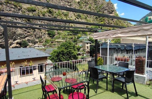 Les Escaldes Auberge | 30 m² Auberge de jeunesse ∙ 4 personnes
