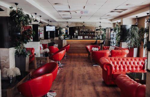 Katowice Hôtel | 30 m² Hôtel ∙ 10 personnes