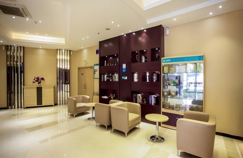 Rong County Hôtel | 30 m² Hôtel ∙ 3 personnes