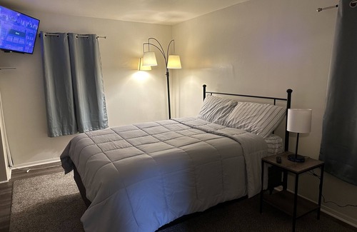 Frankfort Maison | 30 minutes from downtown Chicago!
