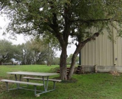 Kingsbury Appartement | 30 plus day Nomadic Worker's Country Comfort