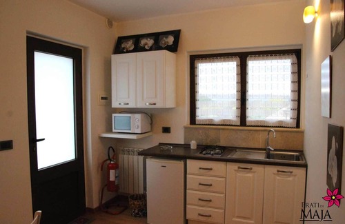 Miglianico Maison | Studio de 30 m² - Kitchenette avec coin salon, coin nuit, salle de bain