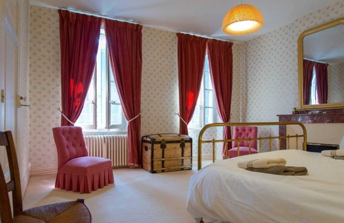 Soual Maison | 300 m² Gîte ∙ 5 chambres ∙ 10 personnes