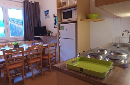 Lelex Appartement | 300m du centre station, piscine, parking, télévision, casier à ski, 32m², Lélex