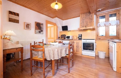 Areches Appartement | Centre station, 2ème étage, parking, télévision, 65m², Arêches-Beaufort