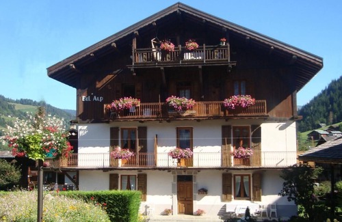 Areches Appartement | Centre station, 2ème étage, parking, télévision, 65m², Arêches-Beaufort