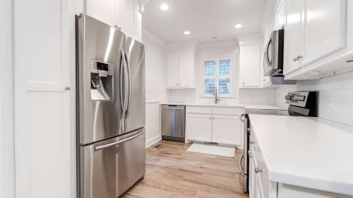 Isle of Palms Maison | 302 Charleston by AvantStay Stunning Private Pool
