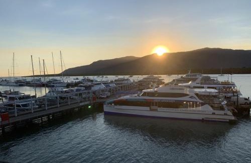 Cairns Central Business District Appartement | 302 Harbour View Cairns