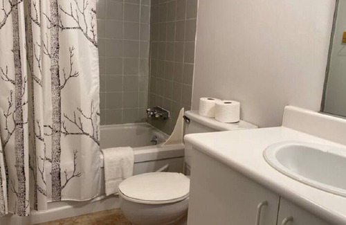 Saint Ferreol les Neiges Copropriété | Condominium d'une chambre à coucher avec vue sur le Mont-Sainte-Anne