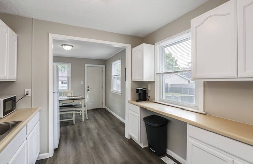 Detroit Beach Maison | 3057 · Cute cottage 2 block from lake