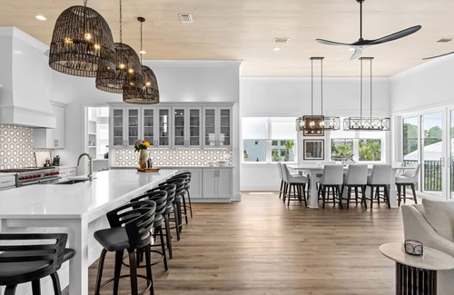 Gulfview Heights Maison | 30A Born 2 Beach by AvantStay | Luxury Gulf Views w/ Private Pool