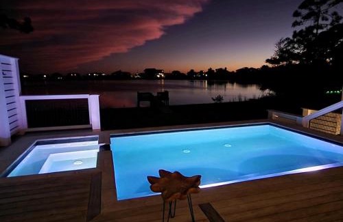 Dune Allen Beach Maison | 30A Pelican Watch