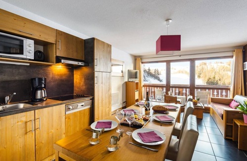 Plagne 1800 Appartement | Centre station, piscine, télévision, casier à ski, 51m², La Plagne