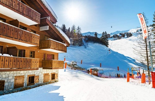 Plagne 1800 Appartement | Centre station, piscine, télévision, casier à ski, 51m², La Plagne