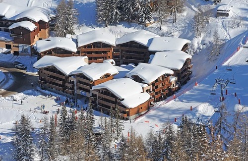 Plagne 1800 Appartement | Centre station, piscine, télévision, casier à ski, 51m², La Plagne