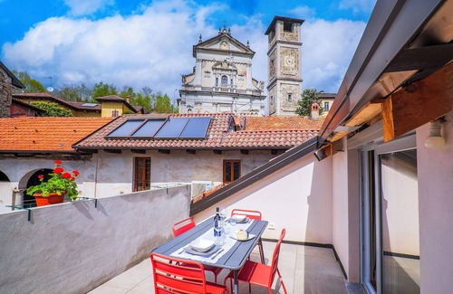 Miasino Appartement | 3½-room apartment over 2 levels with air conditioning and roof terrace