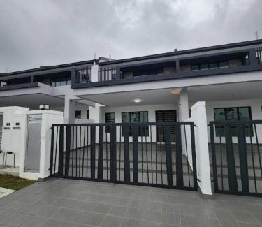 Seremban Maison | 31 RIMBUN KIARA KEPAYANG SEREMBAn