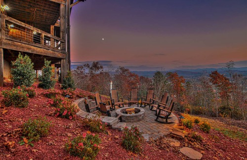 Mineral Bluff Cabine | 313 m² Chalet ∙ 4 chambres ∙ 10 personnes