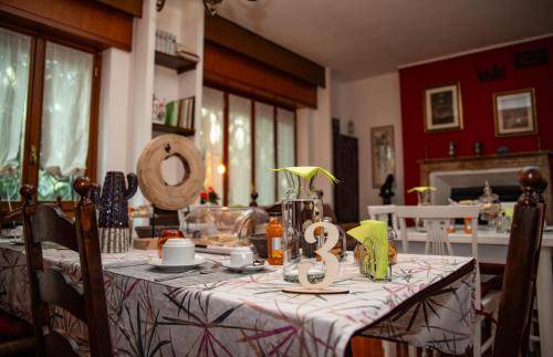 Rozzano Lit Et Petit-Déjeuner | 32 m² Chambre d'hôtes ∙ 4 personnes