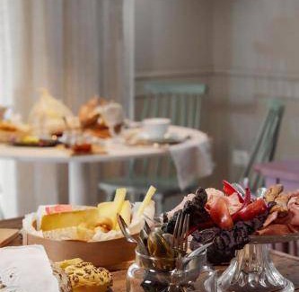 Cles Lit Et Petit-Déjeuner | 32 m² Chambre d'hôtes ∙ 4 personnes