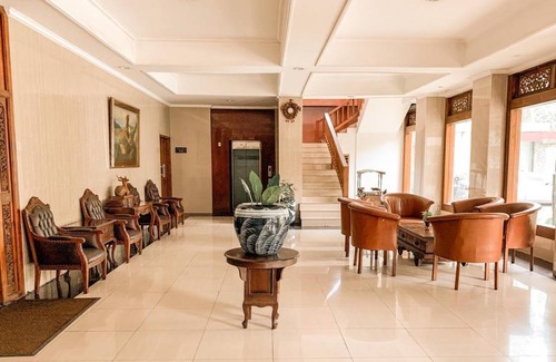 Bogor Timur Hôtel | 32 m² Hôtel ∙ 3 personnes
