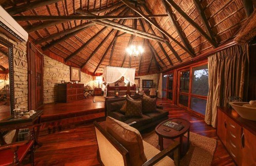 Selous Game Reserve Cabine | 32 m² Chalet ∙ 2 personnes