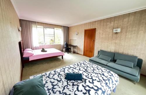 Epping Maison | 32 Room