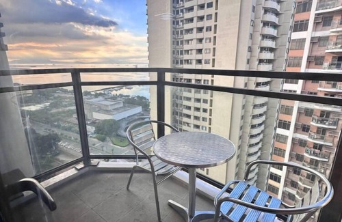 Pasay Copropriété | 32G Bayview Executive, Radiance Manila Bay