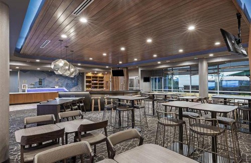 Lakeway Hôtel | 33 m² Hôtel ∙ 127 personnes