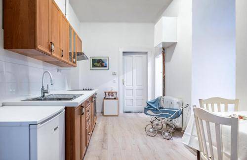 Opocno Lit Et Petit-Déjeuner | 35 m² Chambre d'hôtes ∙ 4 personnes