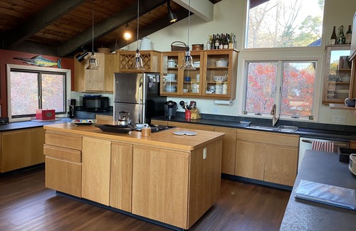 Chestertown Maison | 400 Acre Waterfront Farm avec Private Dock, Piscine, Canoë, Kayaks et WiFi.