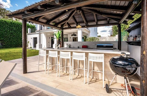 Guadalmina Station Balnéaire | 350 m² Luxueux ∙ 6 chambres ∙ 12 personnes